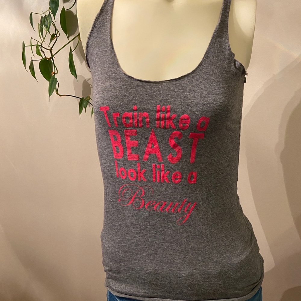 CrossFit workout racerback tank sz S beauty beast